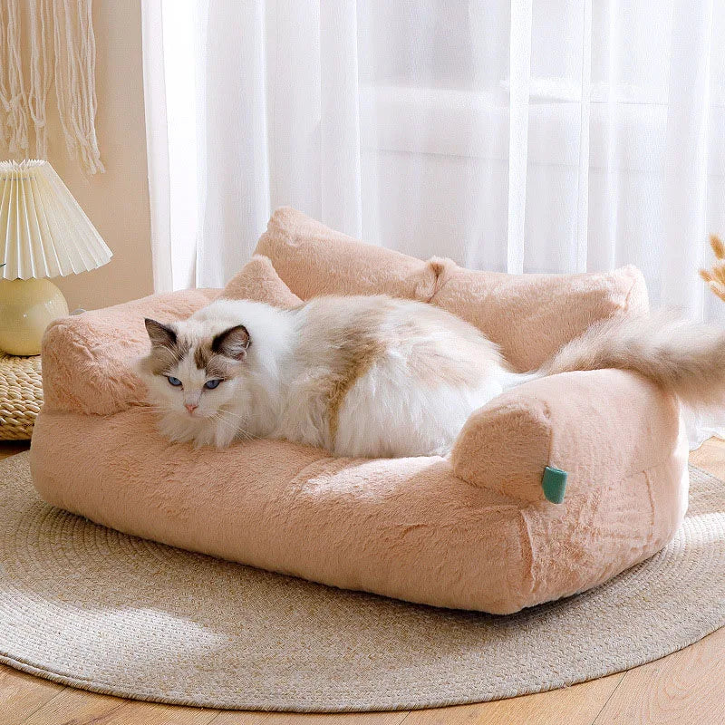 CozyNest™ Winter Warm Cat Bed